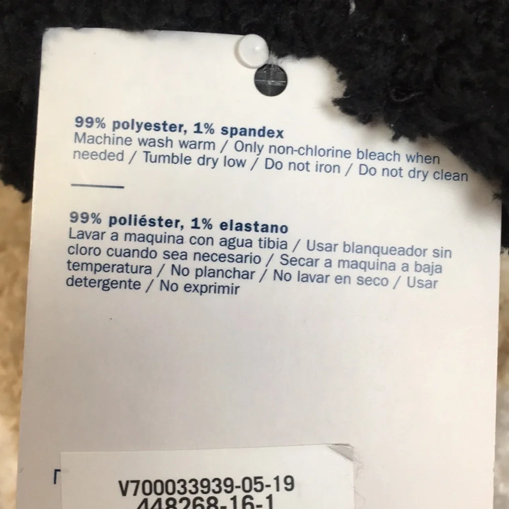 Old Navy Women’s Santa Cozy Socks